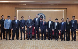 Tập đoàn logistics hàng đầu thế giới cam kết giúp Đà Nẵng trở thành một 'hub' trung chuyển của khu vực