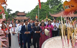 Kiều bào hướng về cội nguồn, bồi đắp sức mạnh đại đoàn kết dân tộc