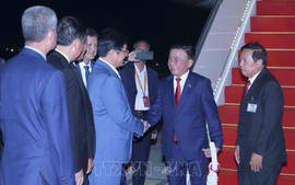 Thường trực Ban Bí thư Trần Cẩm Tú bắt đầu thăm chính thức Vương quốc Campuchia