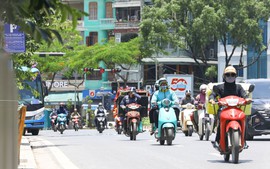 Thời tiết ngày 1/5: Bắc Bộ mưa dông rải rác, Nam Bộ và Trung Bộ nắng nóng gay gắt