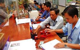 Thẩm quyền tiếp nhận, xếp lương viên chức vào công chức xã