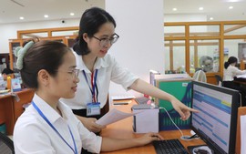 Làm hợp đồng có được hưởng chính sách vùng khó khăn?