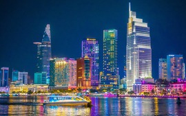Bài 2: Kinh tế đêm mở không gian tăng trưởng mới cho TPHCM