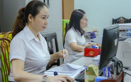 Ký hợp đồng dịch vụ có phải đóng các loại bảo hiểm?