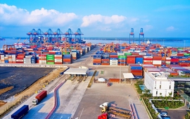 4 tháng: Kim ngạch xuất nhập khẩu tăng 24,2% so với cùng kỳ
