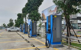 Đề xuất mô hình xã hội hóa đầu tư mạng lưới trạm sạc