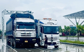 Hiện đại hóa giám sát hải quan: Giải pháp hữu hiệu rút ngắn thời gian thông quan