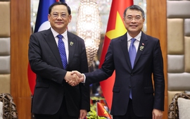 Thủ tướng Lê Minh Hưng: Việt Nam luôn dành ưu tiên cao nhất cho hợp tác với Lào