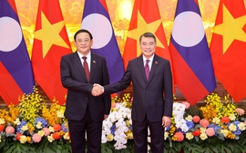 Thủ tướng Lào Sonexay Siphandone kết thúc chuyến thăm chính thức Việt Nam và dự AFF 2026