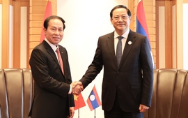 Phó Thủ tướng Lê Tiến Châu gặp Thủ tướng Lào Sonexay Siphandone và Phó Thủ tướng Campuchia Sun Chanthol