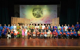 Chương trình nghệ thuật đặc biệt “Bác Hồ - Hai tiếng thiêng liêng” đến với khán giả Thanh Hóa