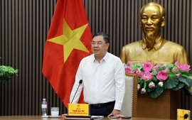 Phó Thủ tướng Thường trực Phạm Gia Túc: Hoàn thiện chính sách nhập khẩu ô tô diện quà biếu, quà tặng, bảo đảm công bằng và minh bạch