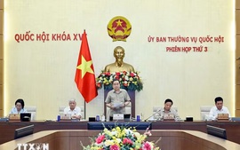 Bế mạc Phiên họp thứ 3 của Ủy ban Thường vụ Quốc hội