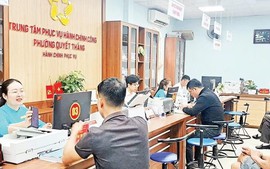 Tiếp tục thực hiện có hiệu quả 11 Nghị quyết của Chính phủ về cắt giảm, phân cấp, đơn giản hóa TTHC