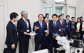 Phó Thủ tướng Lê Tiến Châu thăm, làm việc với Đại học Công nghệ Shibaura