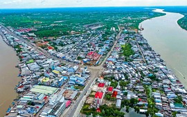 Nhân dân Cà Mau ủng hộ việc thành lập 13 phường