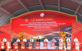 TPHCM khởi công đồng loạt 8 dự án trọng điểm chào mừng 50 năm Thành phố vinh dự mang tên Bác