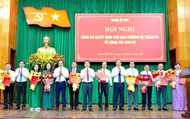 TP. Huế điều động, bổ nhiệm giám đốc các sở, bí thư xã, phường