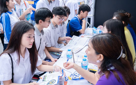 TUYỂN SINH ĐẠI HỌC: Hơn 874.000 thí sinh đăng ký với 7,18 triệu nguyện vọng