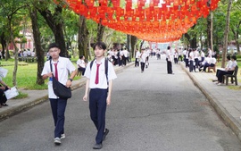 Huế cấp phát sách giáo khoa miễn phí cho học sinh từ năm học 2026 - 2027