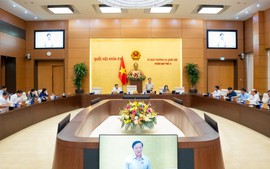 Xây dựng nền tố tụng hình sự hiện đại, dân chủ, công khai, minh bạch