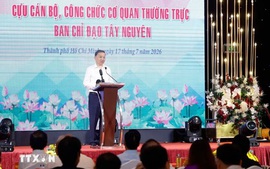 Tổng Bí thư, Chủ tịch nước Tô Lâm gặp mặt cựu cán bộ, công chức Cơ quan Thường trực Ban Chỉ đạo Tây Nguyên