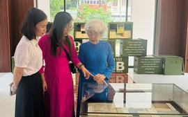 'Thanh xuân gửi lại': Lưu giữ ký ức và tri ân thế hệ cán bộ đi B