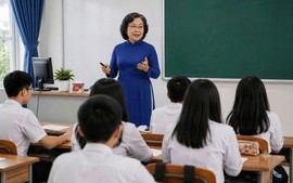 Nhà giáo nghỉ hưu được ký hợp đồng dạy toàn thời gian
