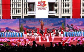 Tự hào 50 năm Thành phố mang tên Bác: Hướng tới xây dựng TPHCM thành một siêu đô thị toàn cầu