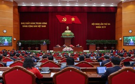 Thông cáo báo chí ngày làm việc thứ ba của Hội nghị Trung ương 3