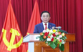 Tiếp tục tăng cường củng cố, xây dựng tổ chức cơ sở đảng và nâng cao chất lượng đội ngũ đảng viên