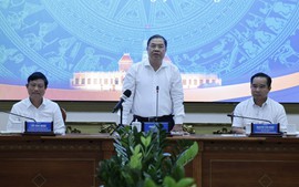 Phó Thủ tướng Thường trực Phạm Gia Túc làm việc với TPHCM về thúc đẩy tăng trưởng và giải ngân đầu tư công