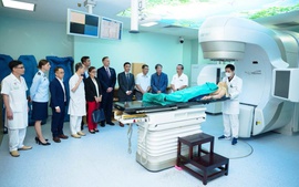 Khai trương mô hình đào tạo xạ trị - xạ phẫu đầu tiên tại Việt Nam