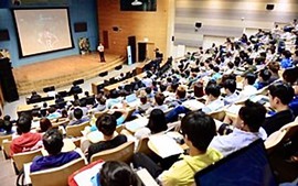 Tiêu chuẩn nhận hỗ trợ đào tạo trình độ tiến sĩ, thạc sĩ cho giảng viên các cơ sở giáo dục đại học