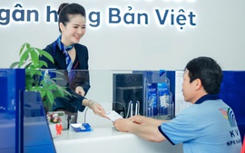 Nhiều ngân hàng giảm lãi suất, hỗ trợ doanh nghiệp tiếp cận vốn