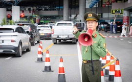 Sau 2 tuần lập lại trật tự ở sân bay Nội Bài: Trật tự hơn, thuận tiện hơn cho người dân
