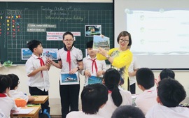 Chuyển từ "dạy tiếng Anh" sang xây dựng môi trường sử dụng tiếng Anh trong trường học