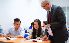 Cấp học bổng toàn phần cho 1.500 nhà khoa học trẻ, sinh viên xuất sắc đi đào tạo ở nước ngoài về công nghệ chiến lược
