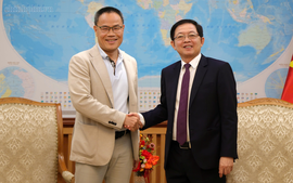 Phó Thủ tướng Hồ Quốc Dũng tiếp chuyên gia AI người Việt tại Pháp