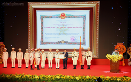 Công an thành phố Đà Nẵng đón nhận danh hiệu 'Anh hùng Lực lượng vũ trang nhân dân'