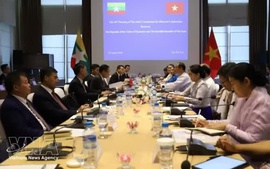 Việt Nam-Myanmar phấn đấu sớm đưa kim ngạch thương mại đạt 1 tỷ USD