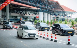 Điều chỉnh làn đón dành cho xe công nghệ tại sân bay Nội Bài