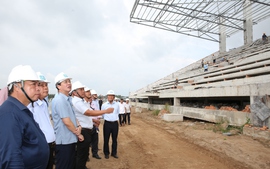 Chủ tịch UBND tỉnh Vĩnh Long: Gỡ điểm nghẽn đầu tư công, tăng tốc giải ngân vốn