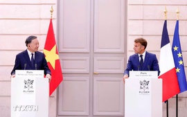Truyền thông Pháp bình luận về triển vọng mới trong quan hệ Pháp - Việt