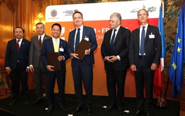 T&T Group cùng 'người khổng lồ' TotalEnergies phát triển dự án điện khí LNG tỷ đô tại Việt Nam