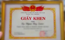 VKSND tối cao truy tố đối tượng dùng giấy khen giả để được giảm nhẹ trách nhiệm hình sự