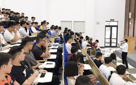 Sinh viên học quá 8 năm có được cấp bằng tốt nghiệp?