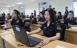 Hải quan siết chặt kỷ cương, đánh giá công chức bằng sản phẩm thực chất
