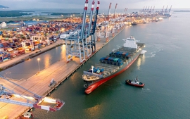 Hạ tầng logistics: Cần chuyển từ đầu tư riêng lẻ sang kết nối theo dòng hàng