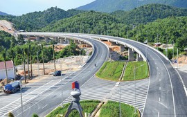 Triển khai thực hiện kết luận của đồng chí Tổng Bí thư, Chủ tịch nước Tô Lâm về xây dựng kết cấu hạ tầng đồng bộ